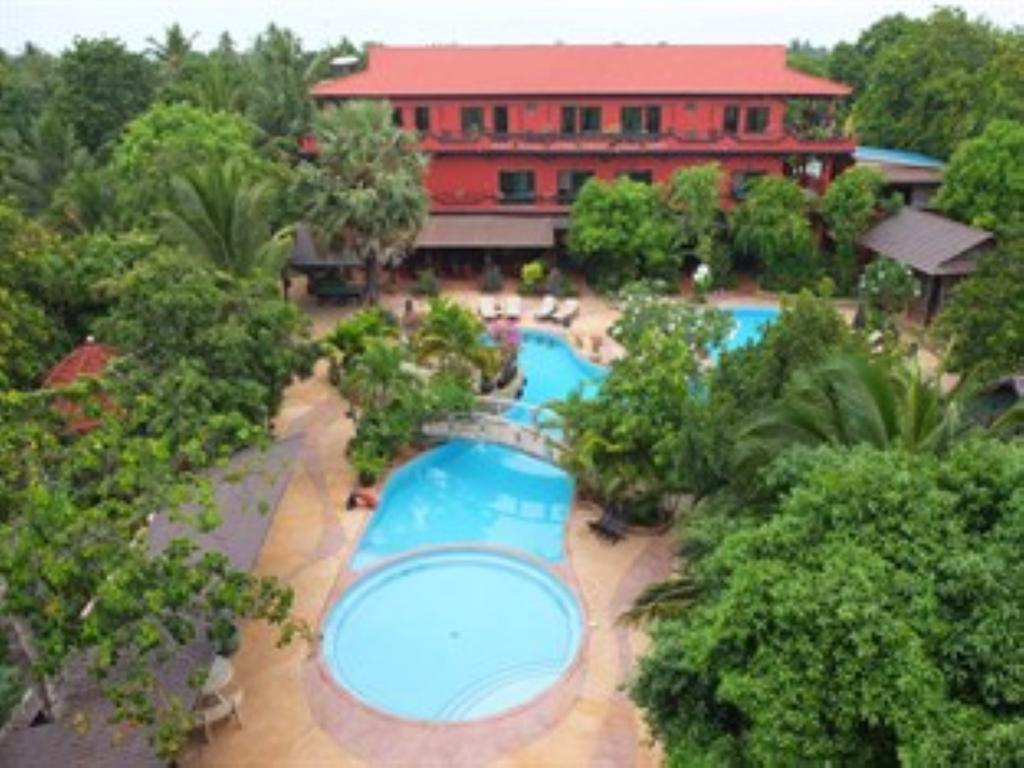 Elephant Blanc Phnom Penh Ngoại thất bức ảnh