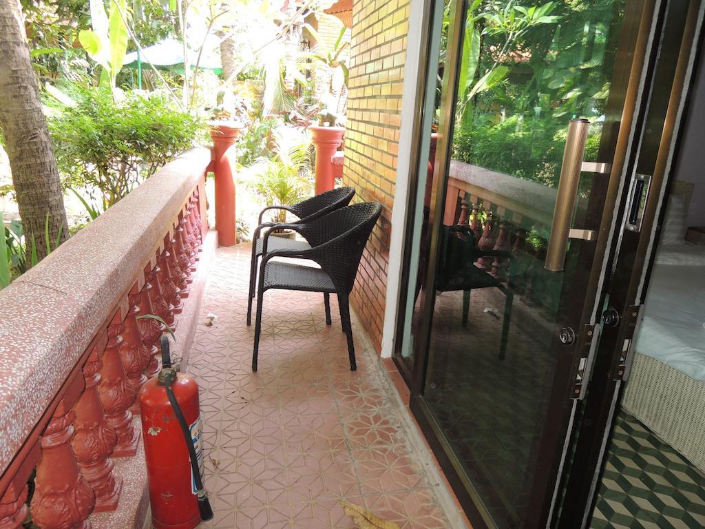 Elephant Blanc Phnom Penh Ngoại thất bức ảnh