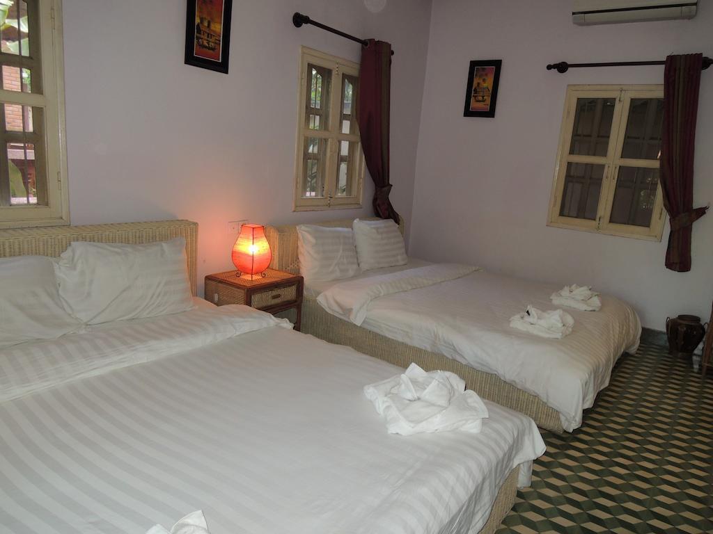 Elephant Blanc Phnom Penh Ngoại thất bức ảnh
