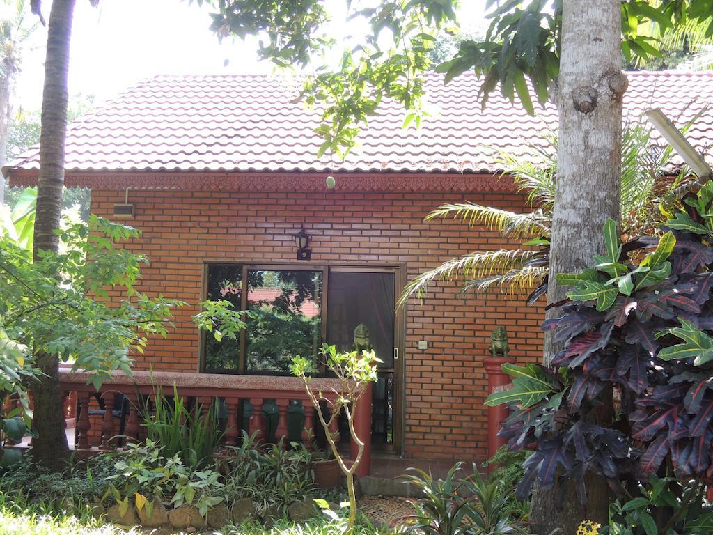 Elephant Blanc Phnom Penh Phòng bức ảnh