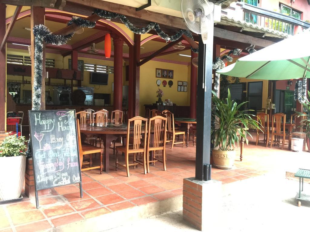 Elephant Blanc Phnom Penh Ngoại thất bức ảnh